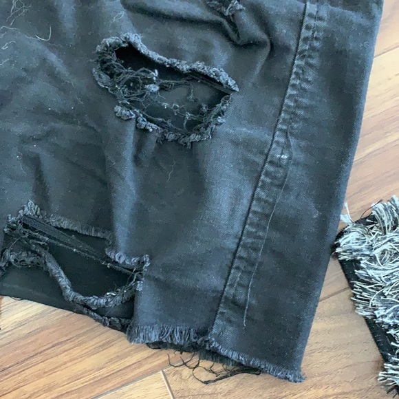 Frayed Hem Black Denim Mini Skirt - Picture 3 of 4